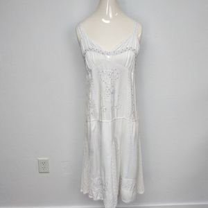 L.S.I. White Drop Waist Embroidered Beaded Sundress. Junior's Size Large.